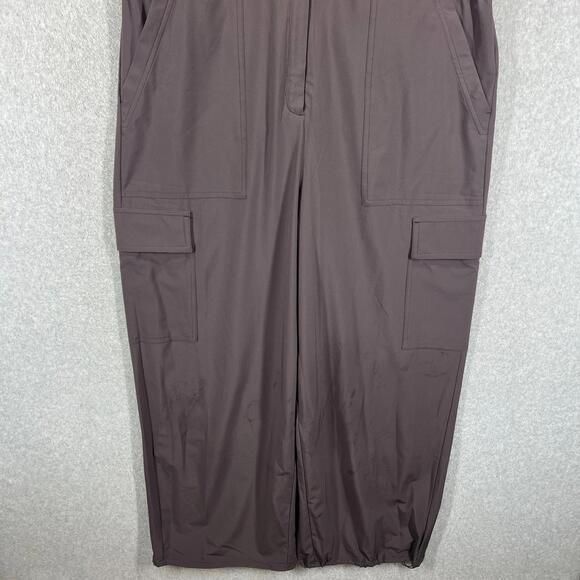 Athleta Brooklyn Jumpsuit Womens 16 Athleisure Lightweight Shale Pockets NWT - Picture 3 of 12
